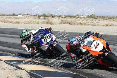 media/Nov-01-2025-CVMA (Sat) [[fc0f7531b8]]/Race 8-Supersport Middleweight/